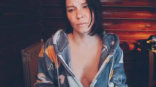 Platina Fox online show from March 11, 2026, 2:56 pm