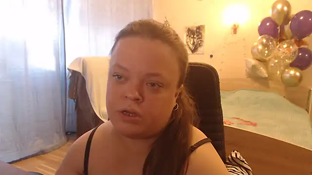 Janiffer MiMi online show from December 18, 2024, 12:07 pm