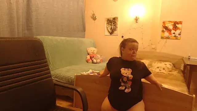 Janiffer MiMi online show from February 22, 2025, 9:15 pm