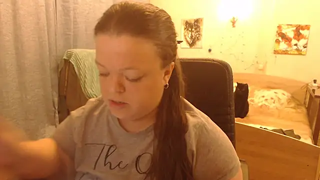 Janiffer MiMi online show from March 7, 2025, 4:55 pm