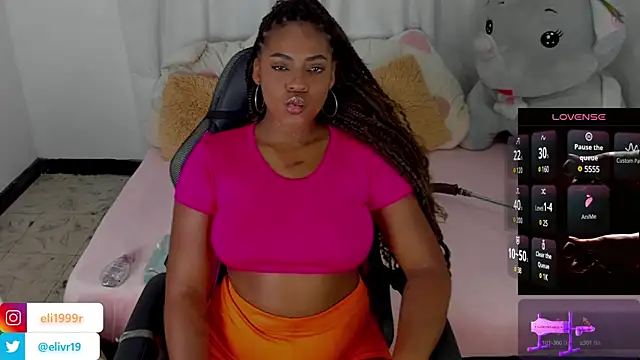 HollyJorda online show from March 11, 2025, 7:25 pm