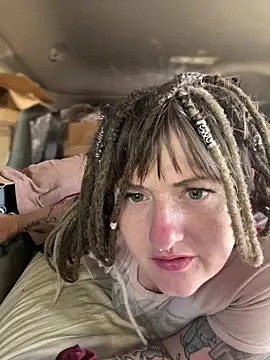 1-800-FUCKYOU online show from September 12, 2025, 8:31 pm