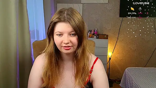 Vivian cutie online show from October 10, 2025, 2:27 pm