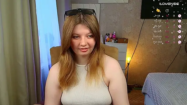 Vivian cutie online show from October 12, 2025, 12:37 pm