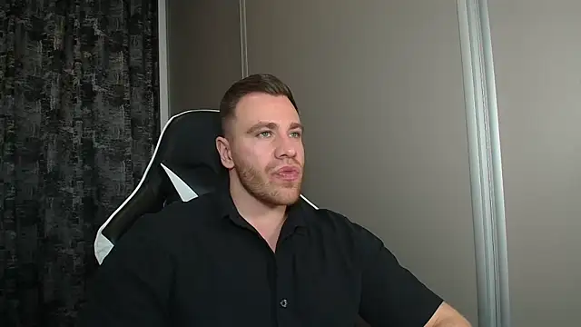 Thori92 online show from March 3, 2026, 5:41 pm