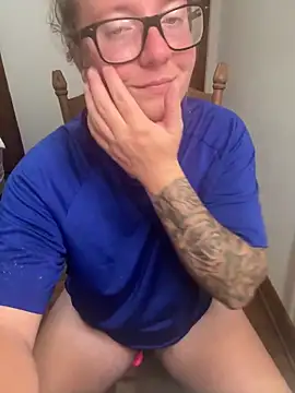 Lizzyloo online show from October 8, 2025, 12:41 am