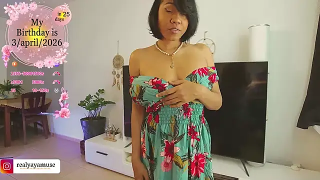 Therainqueen online show from March 10, 2026, 10:09 am