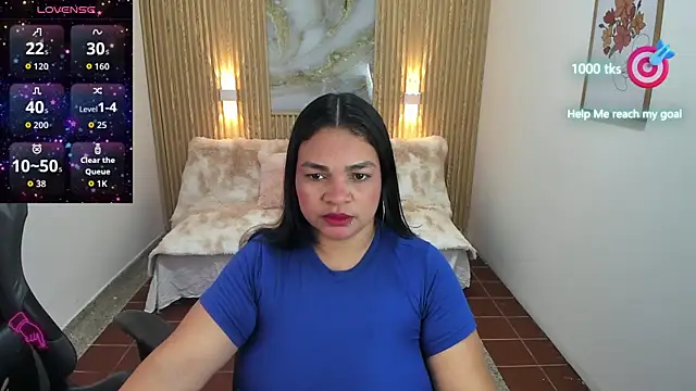 Cloe 35 online show from July 17, 2026, 8:57 pm