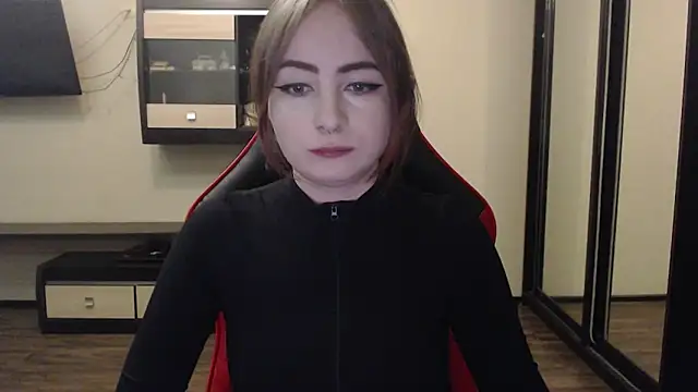 Laralianna online show from January 10, 2025, 1:21 am