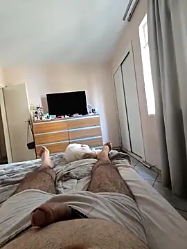 MysterBearMG online show from October 5, 2025, 12:36 pm