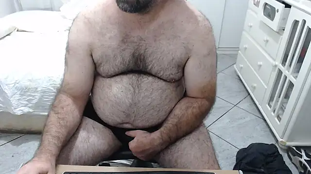 MysterBearMG online show from December 4, 2025, 3:16 am