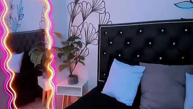 Sweet Ariadna  online show from March 11, 2026, 12:11 pm