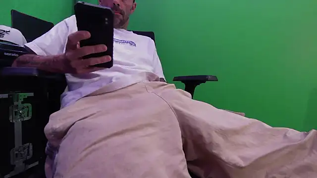 kuruptxxx live online show from March 10, 2025, 7:50 pm