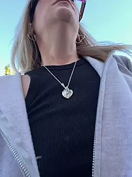 Lexi Shocker online show from March 19, 2025, 2:48 am