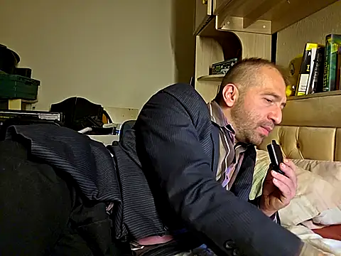 theSmallest-dick online show from October 13, 2025, 3:06 am