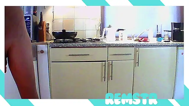 Remstr online show from December 1, 2025, 11:59 am