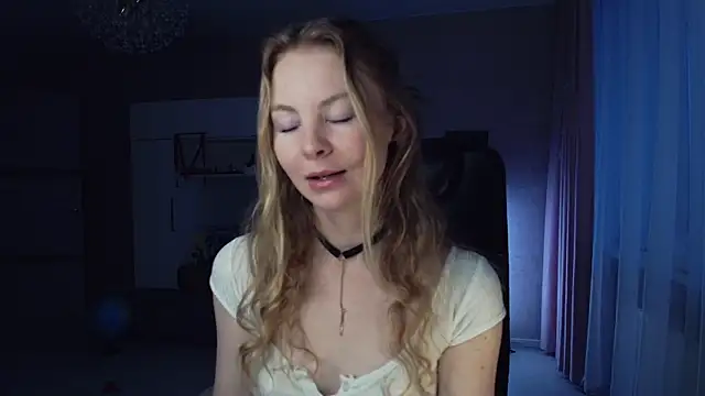 Cuddle Cat online show from January 9, 2026, 5:54 am