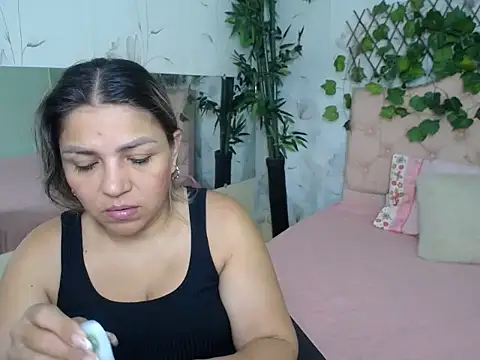 cum bigass online show from April 1, 2026, 12:17 pm