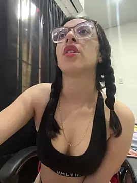 Ninnfa online show from December 10, 2024, 8:16 pm