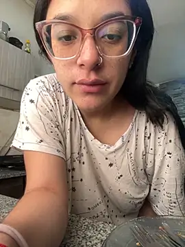 Ninnfa online show from October 2, 2025, 2:13 pm