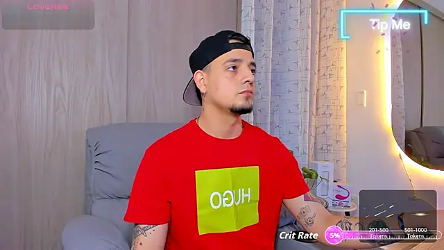 Snapshot of alejandro_calderon1 chatting on October 8, 2025, 4:21 am alejandro calderon1 online show from October 8, 2025, 4:21 am