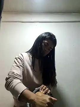 Hannah-grace online show from March 13, 2025, 2:44 pm