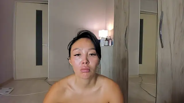 keiko hot online show from July 15, 2026, 2:50 am