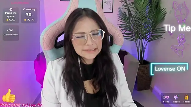 Kyomi chang online show from March 15, 2025, 4:32 pm