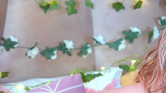 GentleRossi online show from April 18, 2026, 3:16 pm