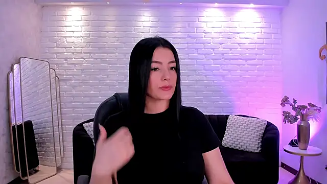 JennaOlsonX online show from March 17, 2025, 6:32 pm