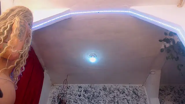 hornytsblonde online show from January 25, 2025, 2:14 pm