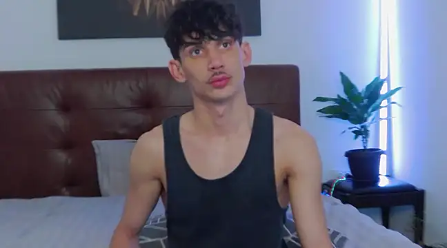 Snapshot of DanielCrush1 chatting on February 23, 2025, 9:00 am DanielCrush1 online show from February 23, 2025, 9:00 am