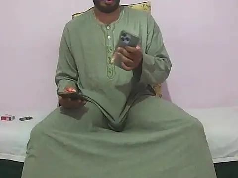 Snapshot of foxsanSs chatting on October 18, 2025, 8:09 pm foxsanSs online show from October 18, 2025, 8:09 pm