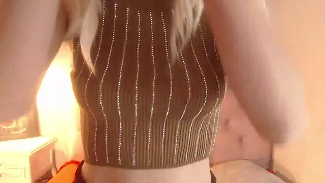 Snapshot of IvyBlueFabray chatting on December 14, 2024, 4:56 am IvyBlueFabray online show from December 14, 2024, 4:56 am