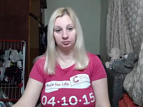 BustyBlond online show from February 12, 2025, 3:49 pm