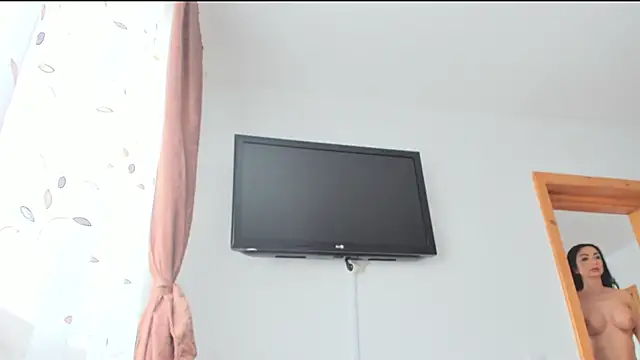 Snapshot of wildalissa chatting on January 23, 2025, 7:18 pm wildalissa online show from January 23, 2025, 7:18 pm