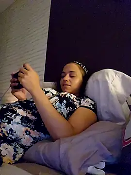 RuggyRackz online show from October 16, 2025, 3:29 am