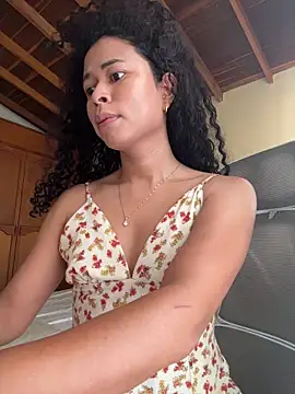 GabriSaenz online show from February 20, 2026, 2:06 pm