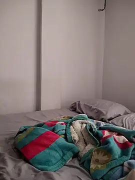 Snapshot of SAT--SU_U chatting on November 27, 2025, 6:32 pm SAT--SU U online show from November 27, 2025, 6:32 pm