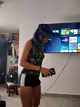 Snapshot of SAT--SU_U chatting on November 29, 2025, 4:10 pm SAT--SU U online show from November 29, 2025, 4:10 pm