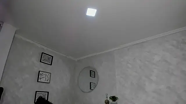 Emattaylor online show from April 9, 2026, 11:59 am