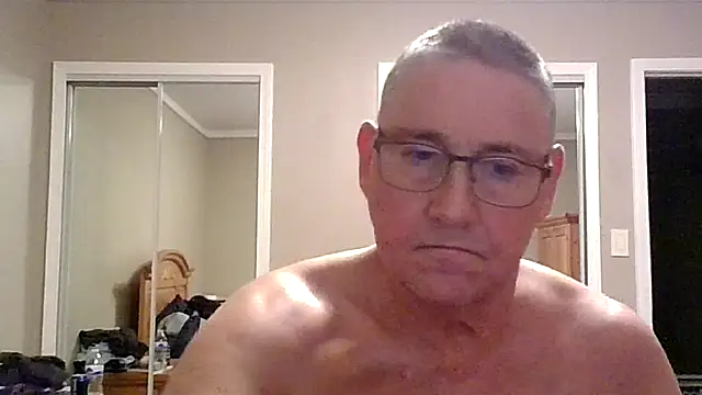 Snapshot of takeitall101 chatting on November 8, 2025, 12:33 am takeitall101 online show from November 8, 2025, 12:33 am