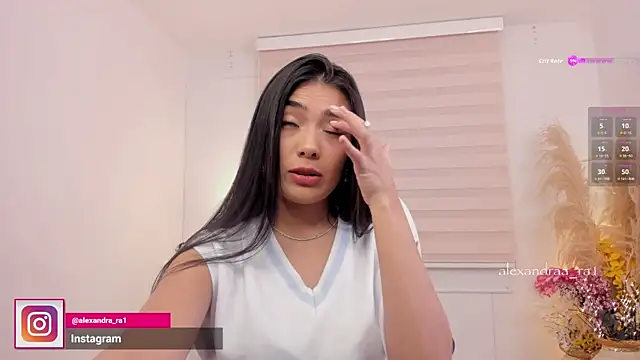 Alexandra ra online show from November 12, 2025, 1:39 am