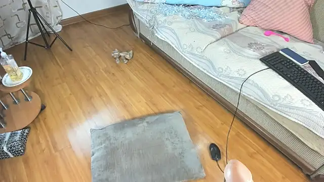 mia choo online show from February 10, 2025, 10:30 pm