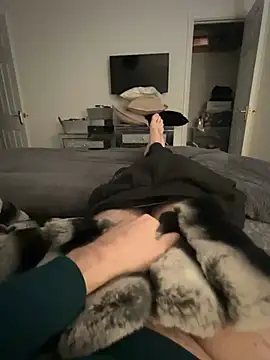 Snapshot of Furdale chatting on January 22, 2025, 3:51 pm Furdale online show from January 22, 2025, 3:51 pm