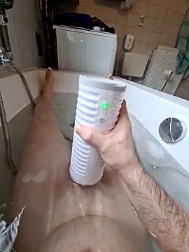 Snapshot of toeloverlive chatting on March 2, 2026, 8:21 am toeloverlive online show from March 2, 2026, 8:21 am