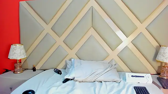 Snapshot of SSCARLETH_ chatting on December 16, 2024, 2:27 pm SSCARLETH  online show from December 16, 2024, 2:27 pm