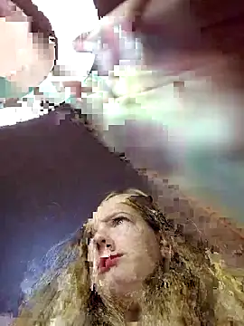 -veranito- online show from March 9, 2025, 3:01 am