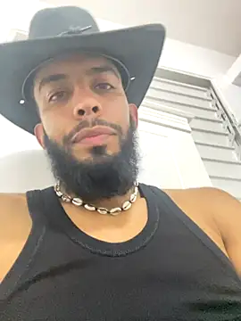 Alessandro  Rossi online show from November 7, 2025, 9:42 am