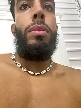 Alessandro  Rossi online show from January 5, 2026, 6:22 pm